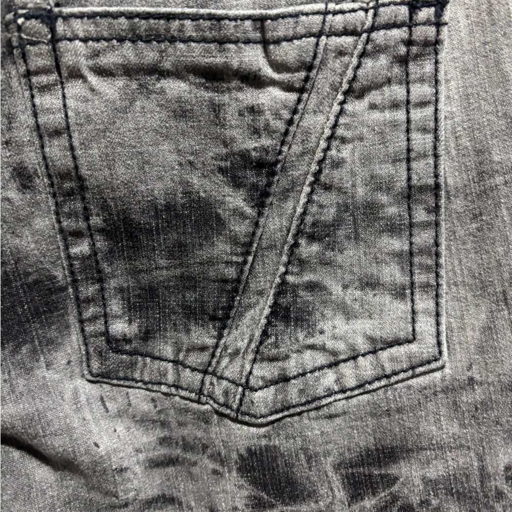 Chic Black Acid Wash Women's Jeans - Picture 6 of 7